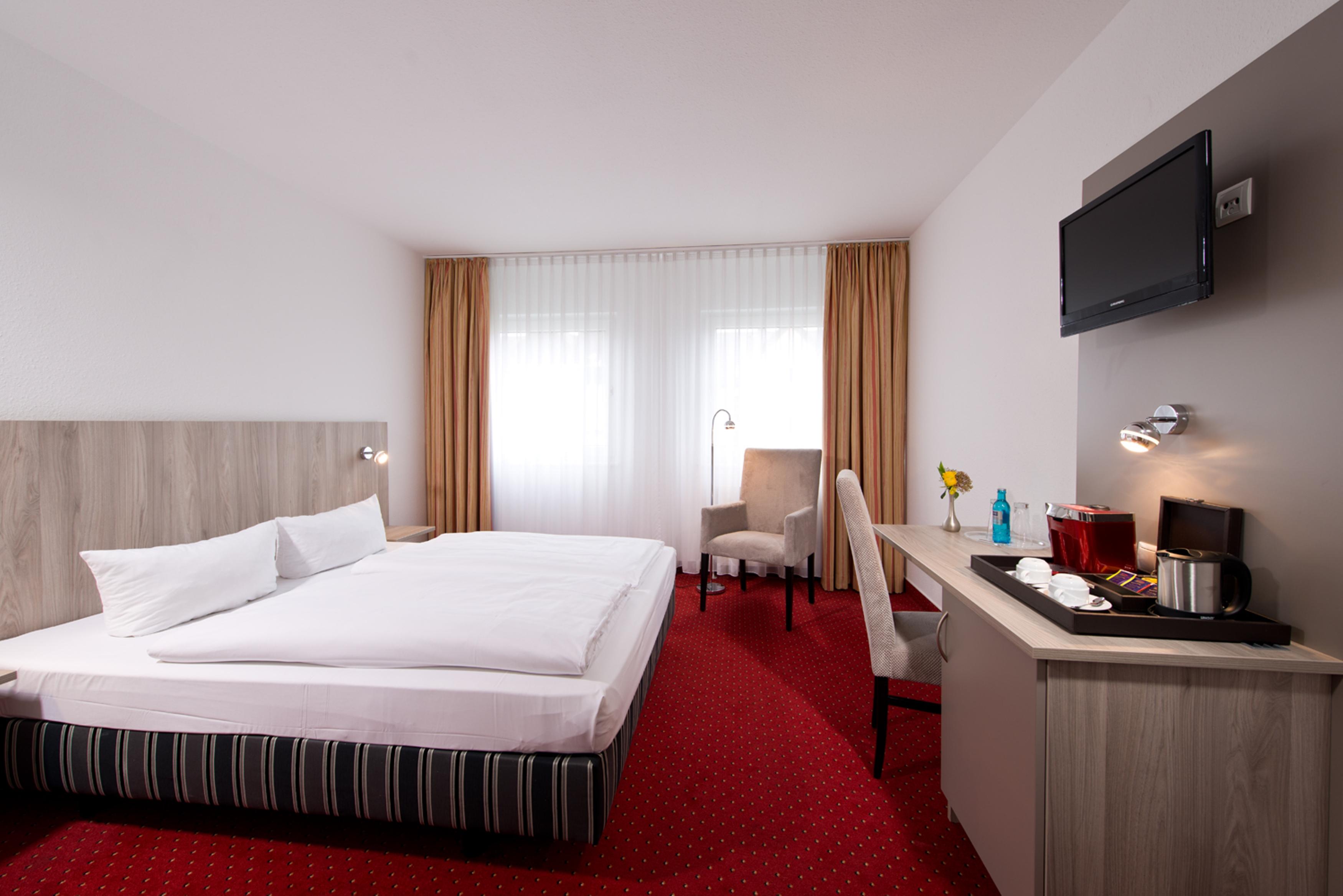 Achat Hotel Frankenthal In Der Pfalz Экстерьер фото