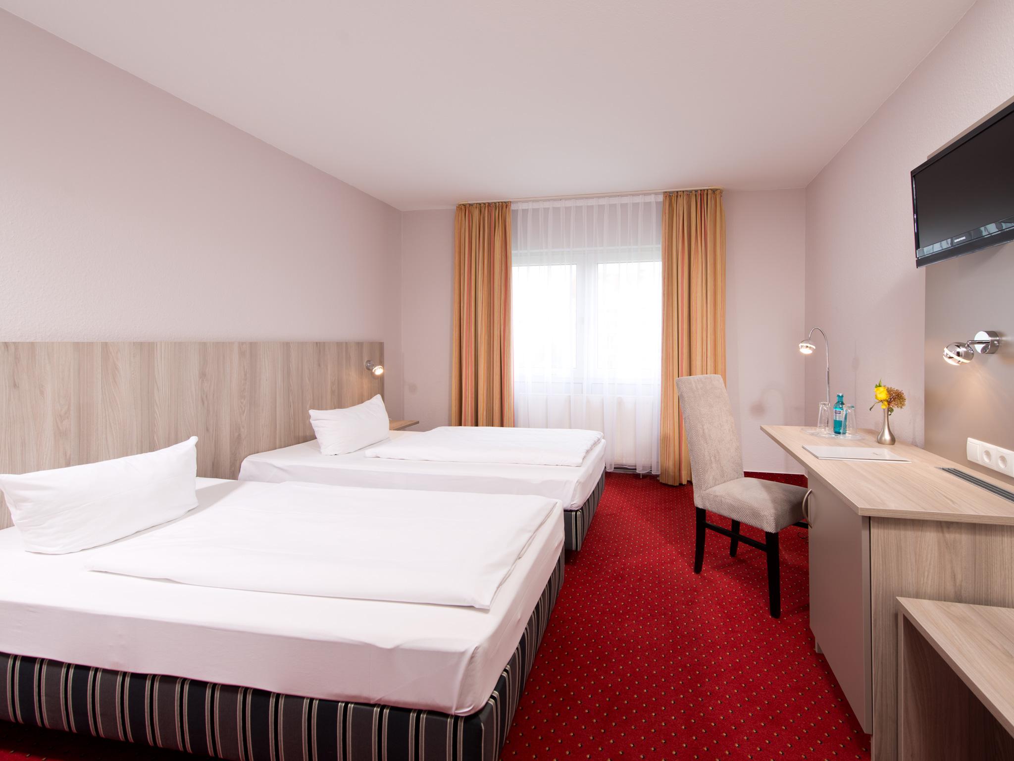 Achat Hotel Frankenthal In Der Pfalz Экстерьер фото